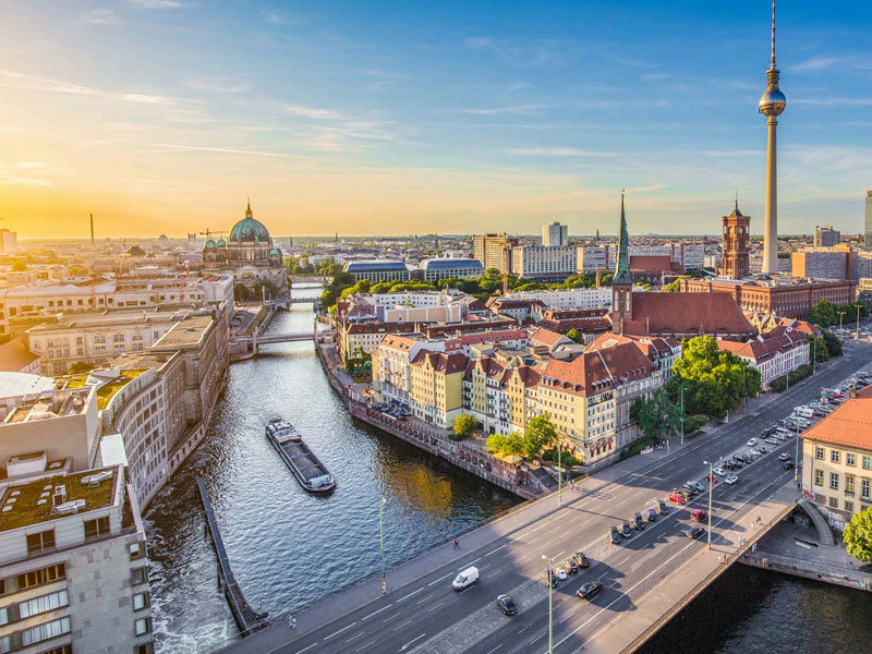 German boating holiday travel guide